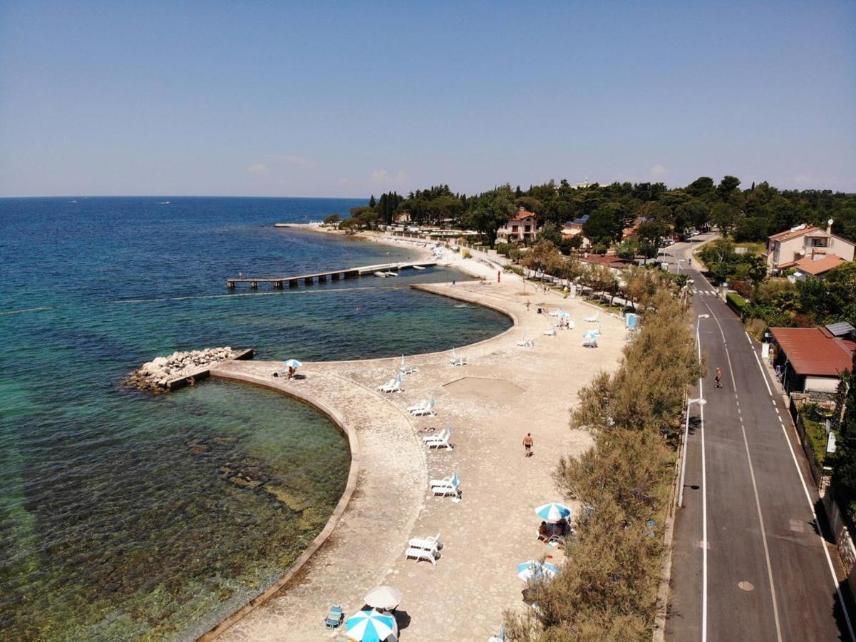 Apartment Laureta Πόρετς Εξωτερικό φωτογραφία